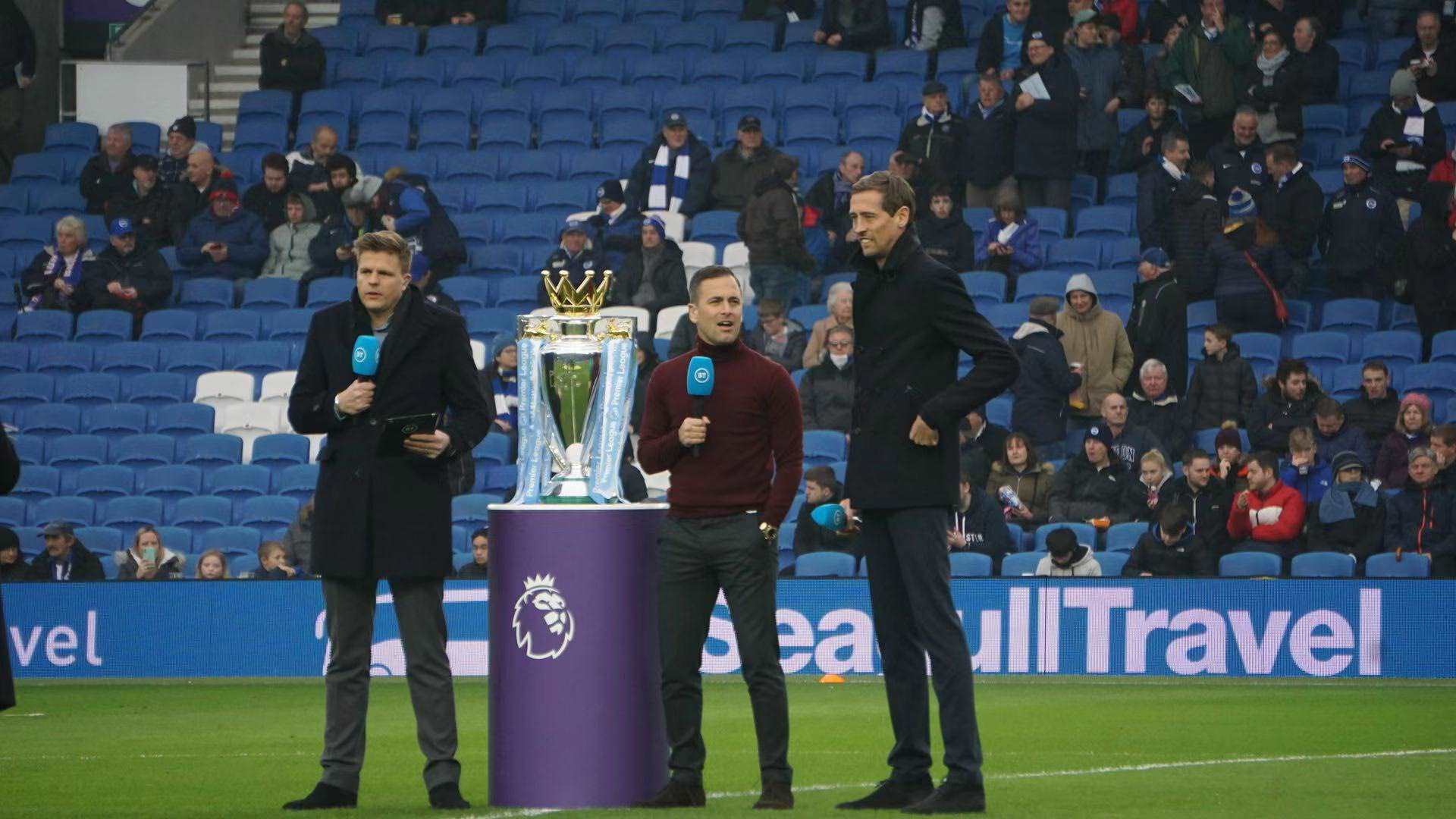 随着一场精 随着一场精